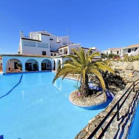 Right By The Pool Area In Capistrano Village! Nerja Eksteriør bilde